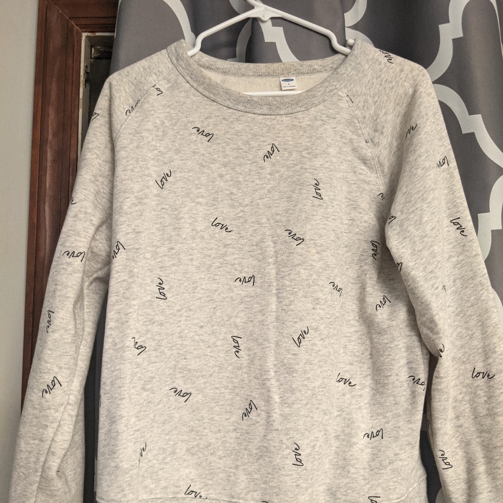 Old Navy Sweatshirt